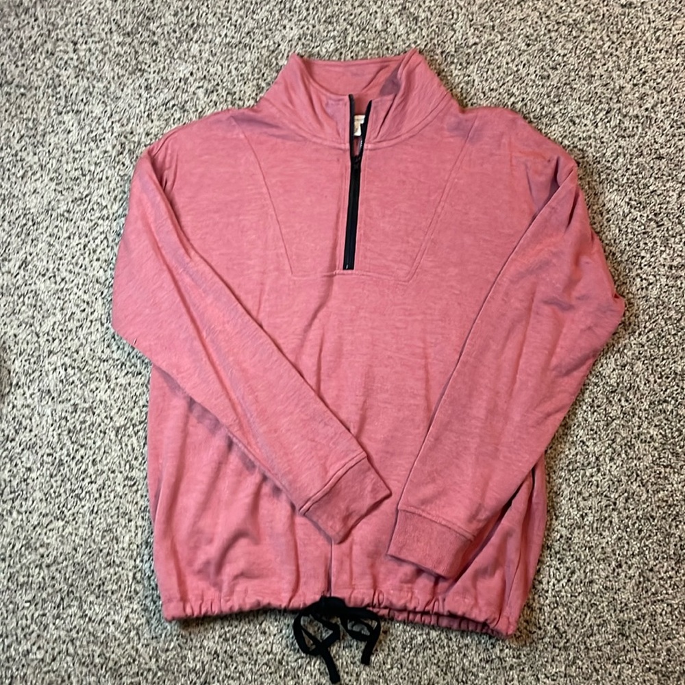 NWT threads for thought, quarter zip pullover